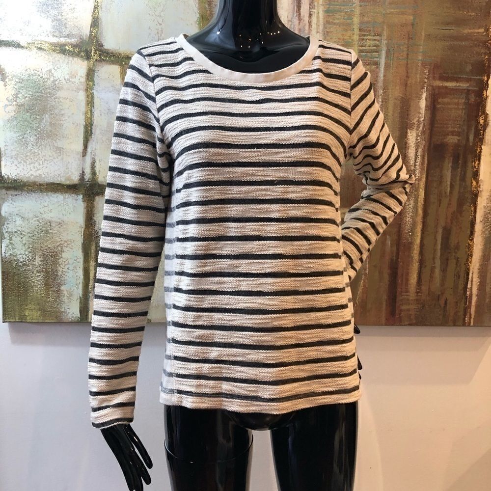 Grifflin Paris Striped Textured Top Size Large